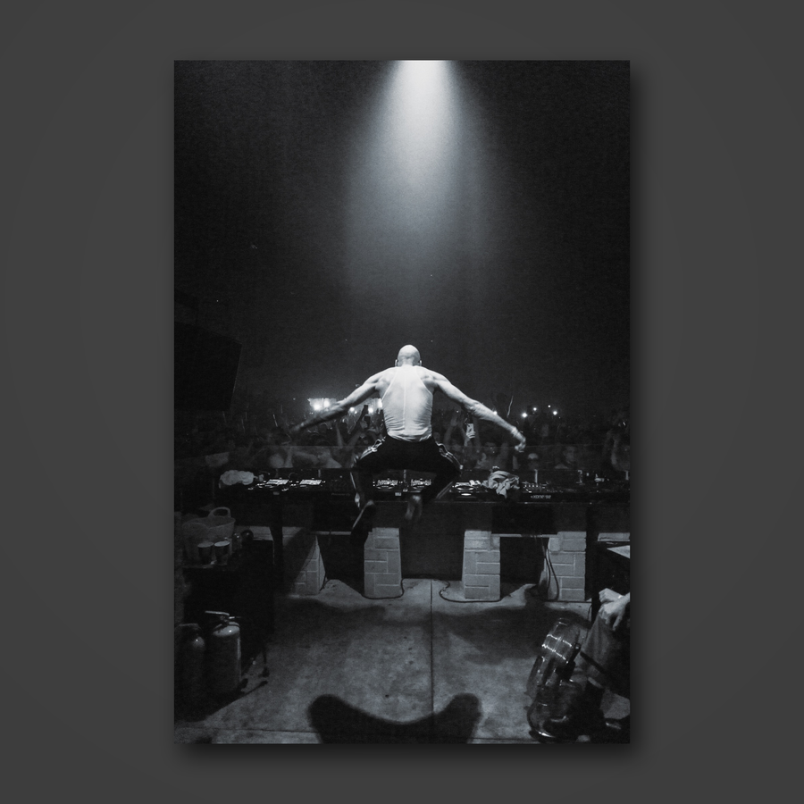 WHP 20 Years Print: Concourse - Harriet Bols